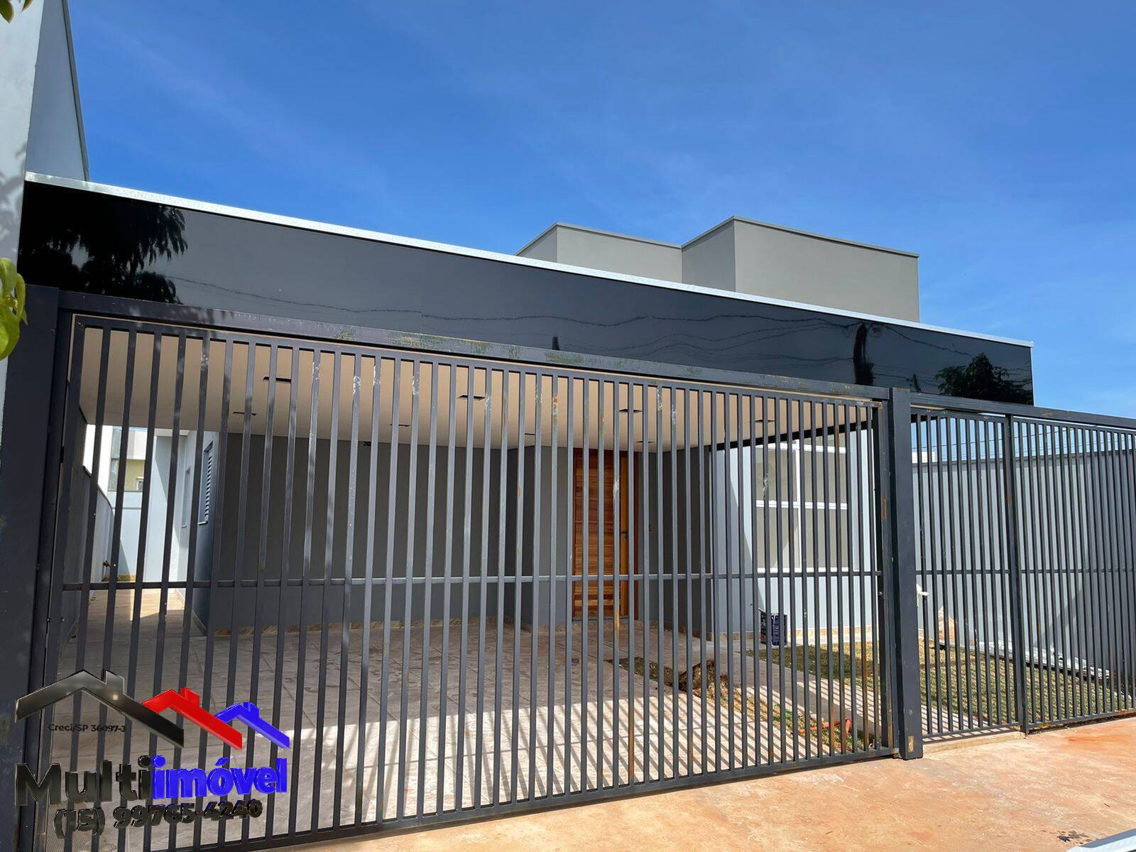 Casa à venda com 3 quartos, 140m² - Foto 1