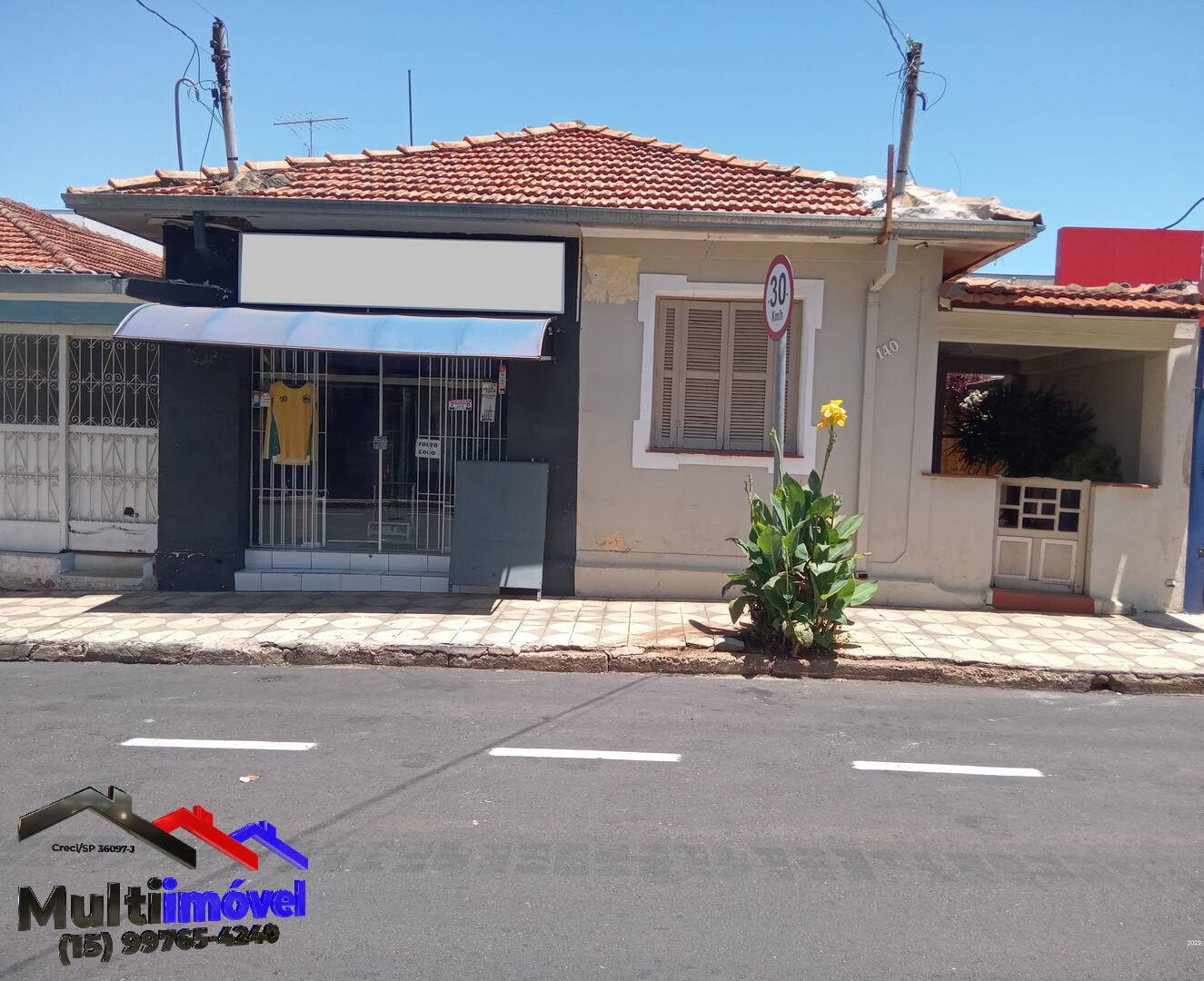 Casa à venda com 2 quartos, 350m² - Foto 1