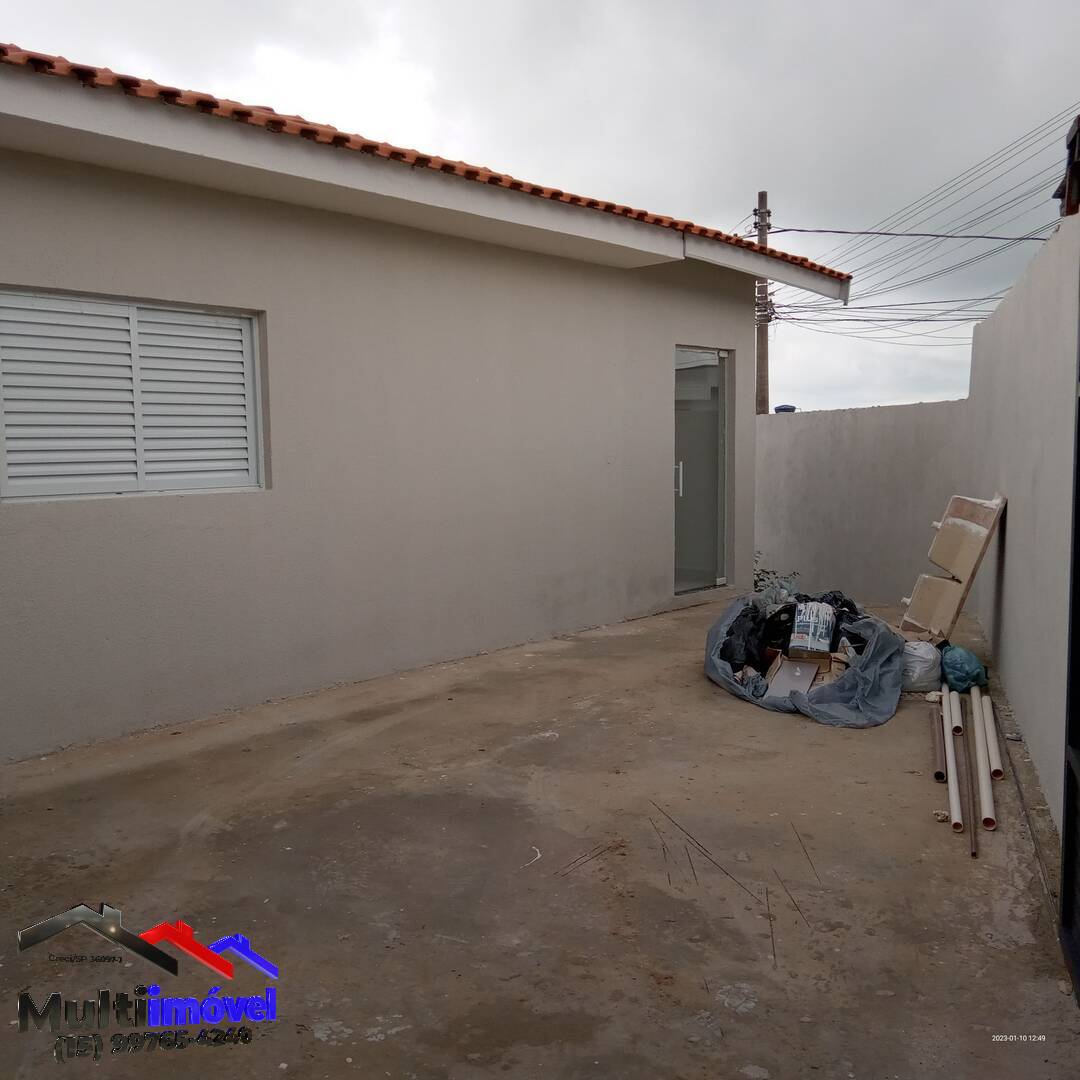 Casa à venda com 3 dormitórios (1 suíte) em Boituva