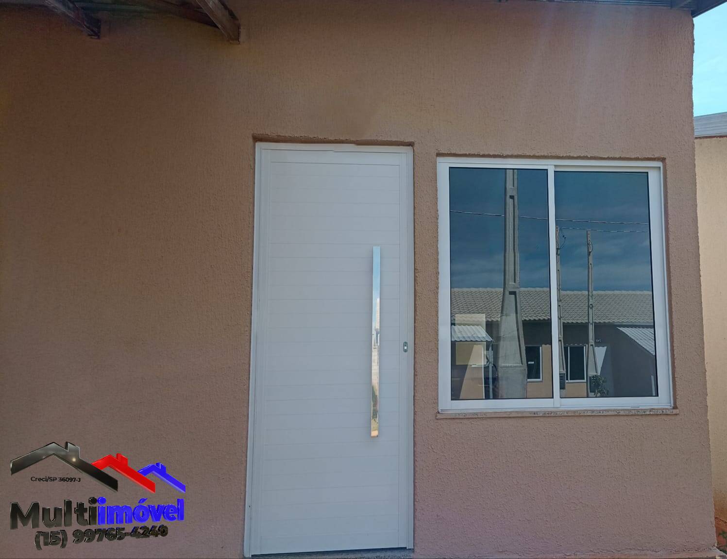CASA À VENDA NO CONDOMÍNIO RESIDENCIAL VILLAGEN GOLDEN