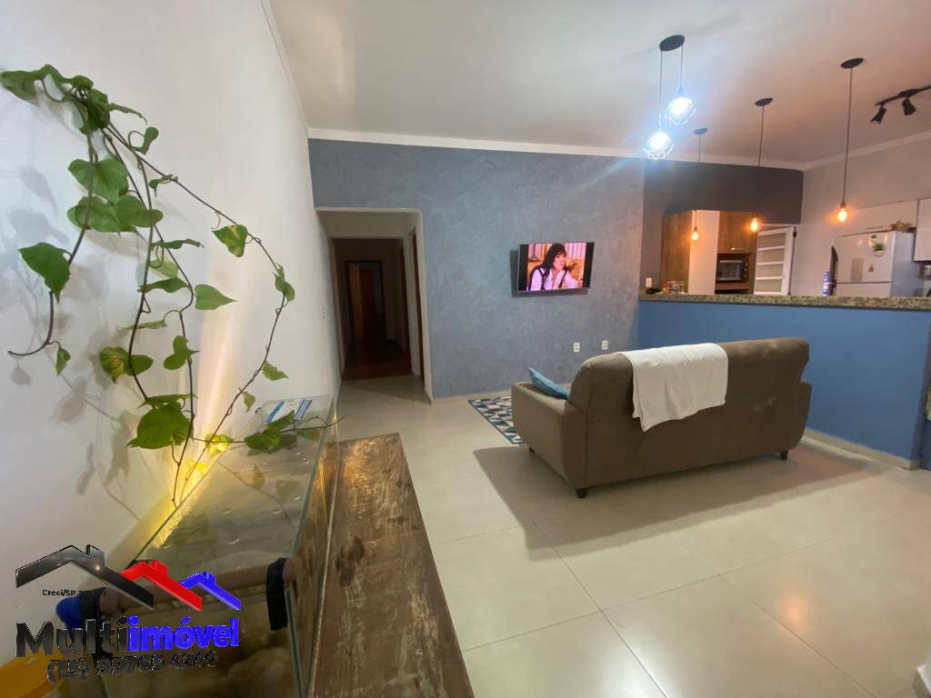 Casa à venda com 2 quartos, 130m² - Foto 3
