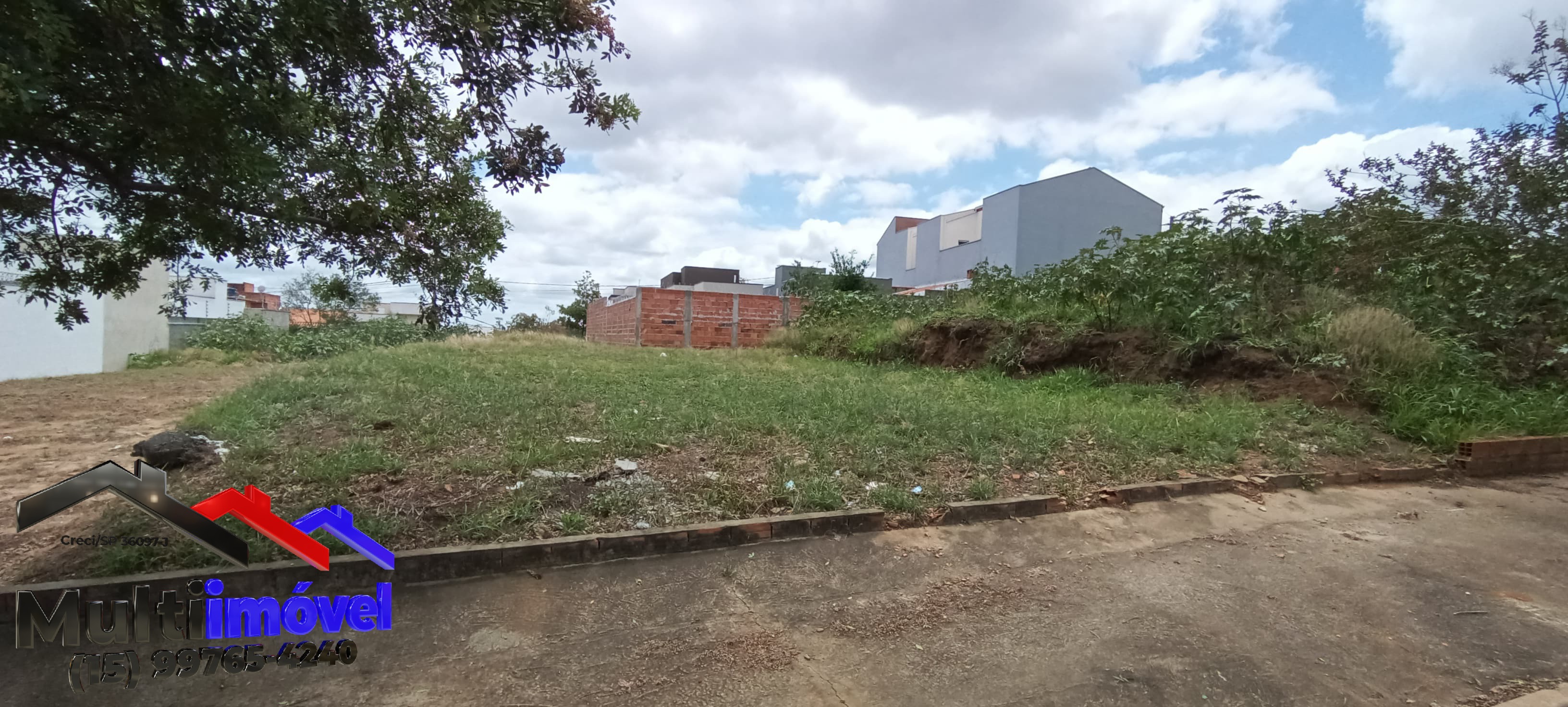 Terreno á Venda no Bairro Residencial Vitiello