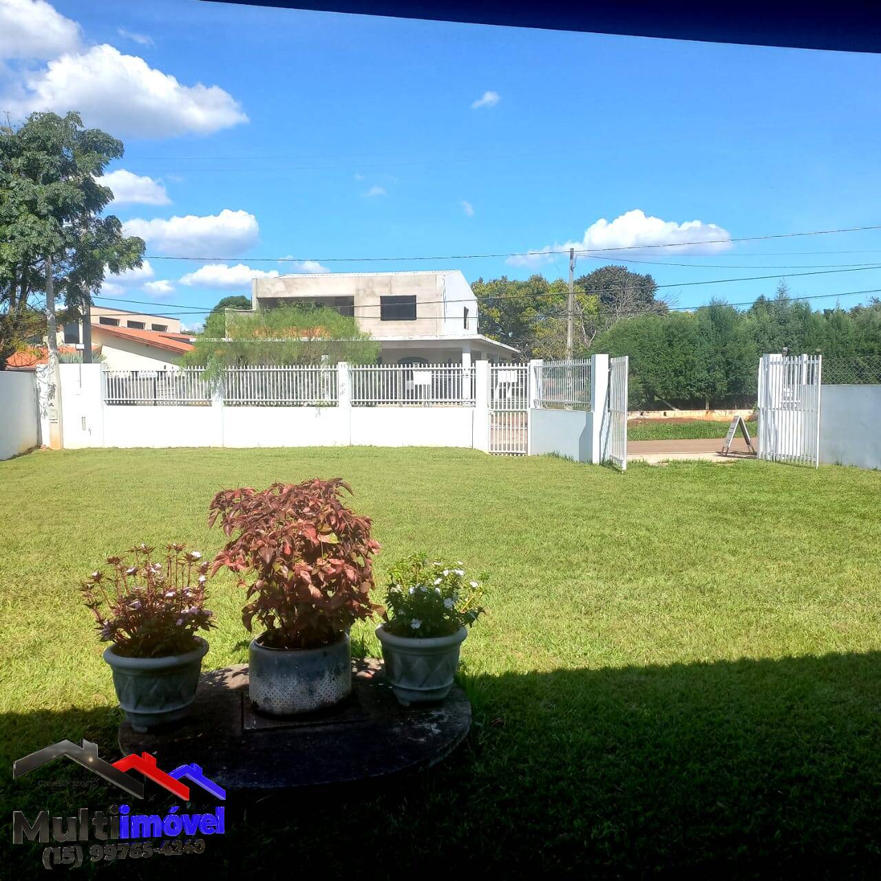 Chácara, 3 quartos, 1188 m² - Foto 2