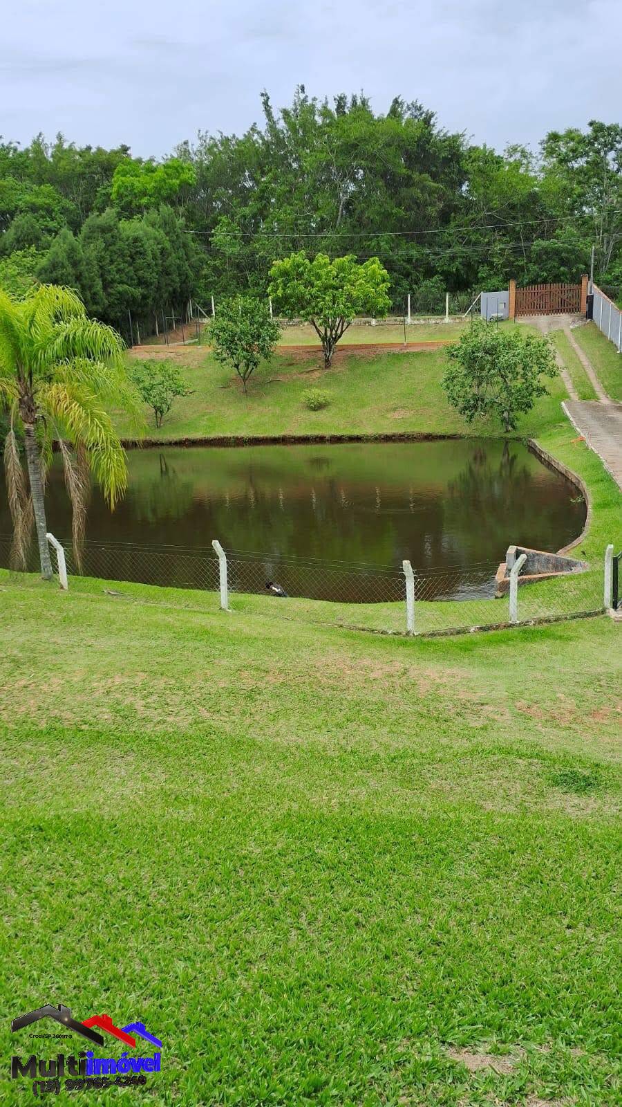 Chácara, 4 quartos, 4600 m² - Foto 1