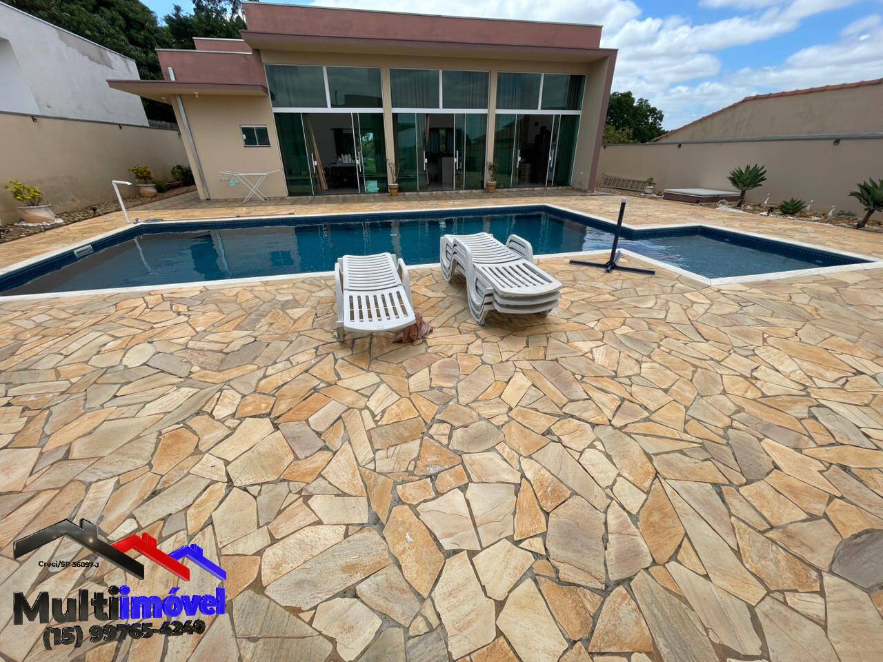 Casa, 4 quartos, 242 m² - Foto 3