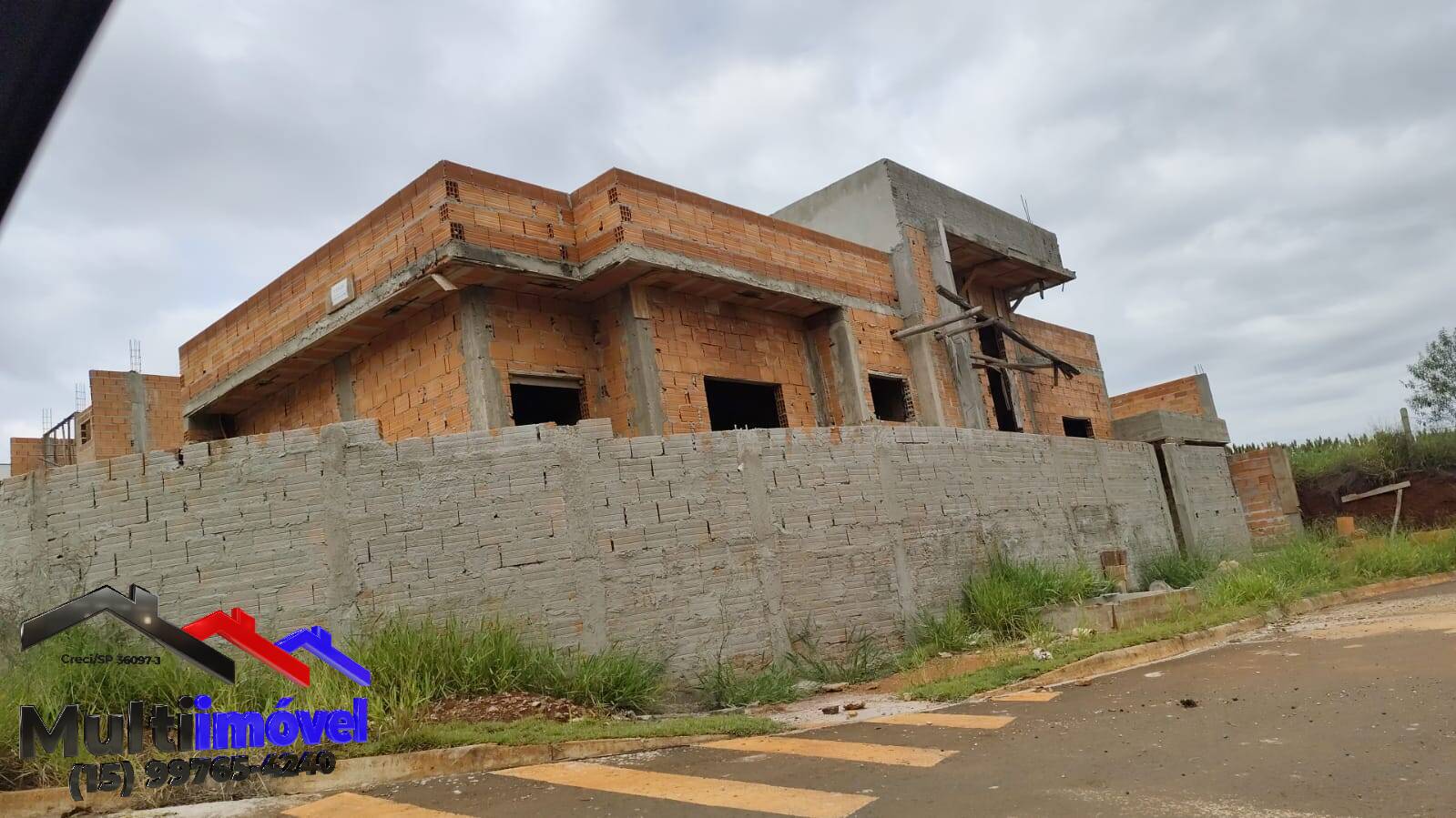 Casa, 2 quartos, 204 m² - Foto 1