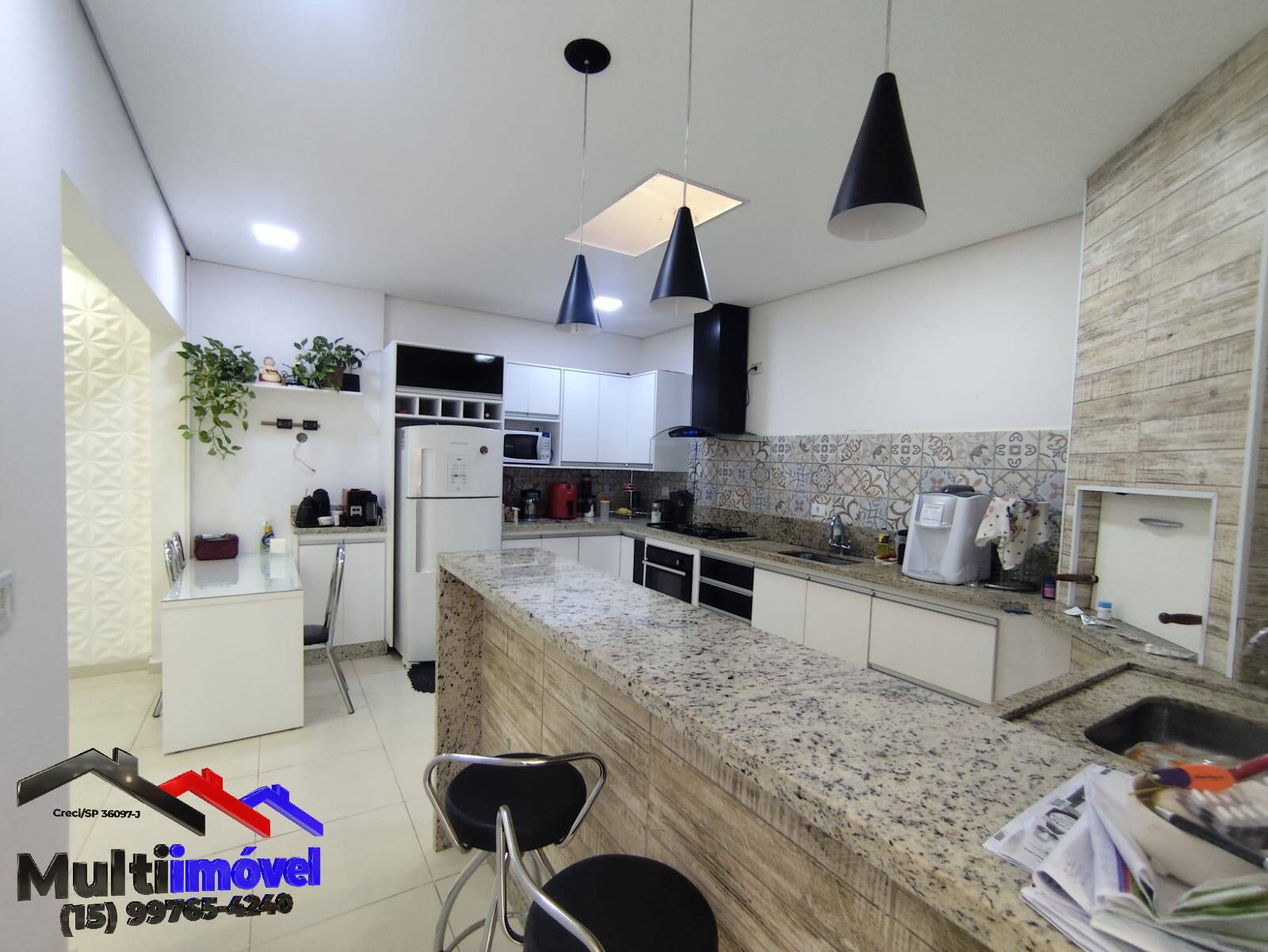 Casa, 2 quartos, 200 m² - Foto 1